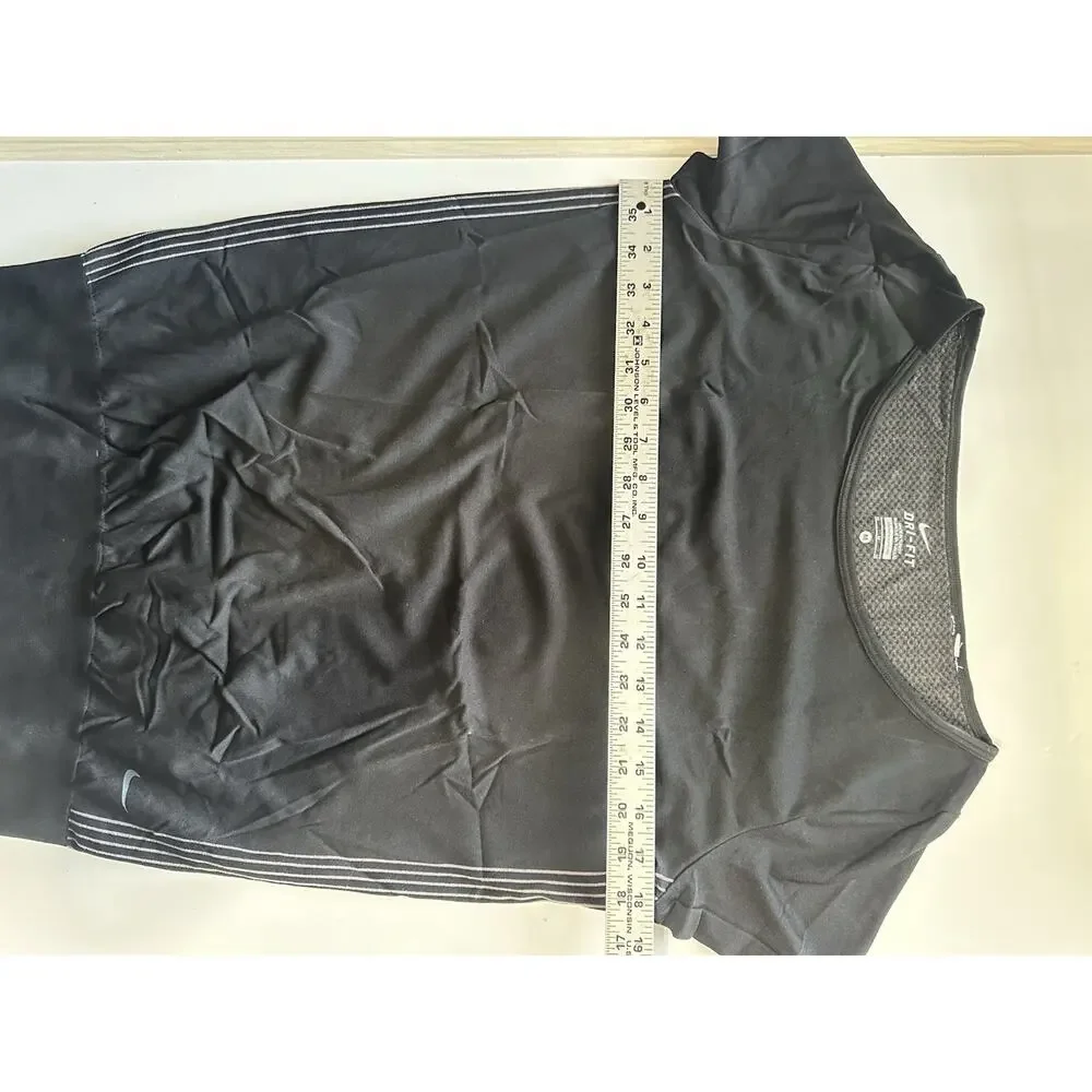 Nike Dri Fit Top UNI M Black Short Sleeve Mesh Athletic Banded Hem